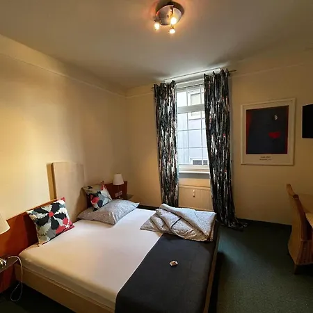 Fraenkischer Hof Garni Hotell